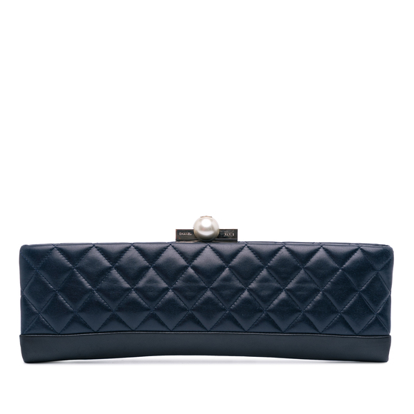 Pre-Loved Chanel CC Quilted Lambskin Pearl Evening Baguette Clutch - Picture 1 of 10